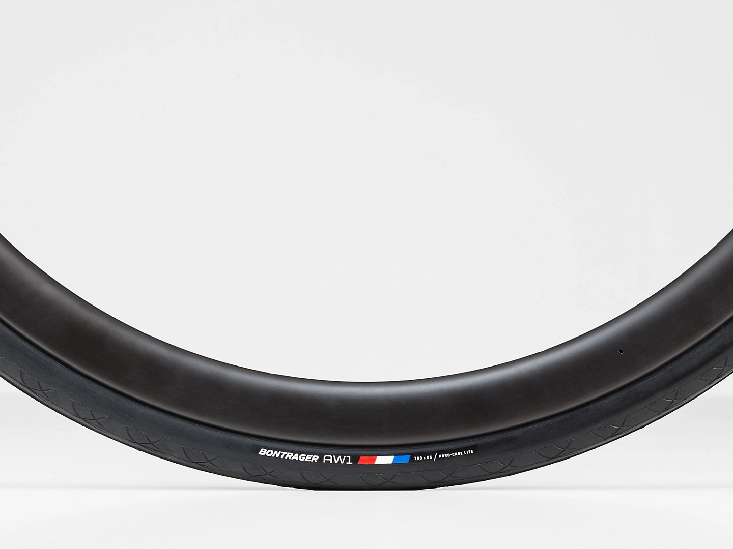 Bontrager Cubierta AW1 Hard-Case Lite Carretera 700C x 25mm - Imagen 2