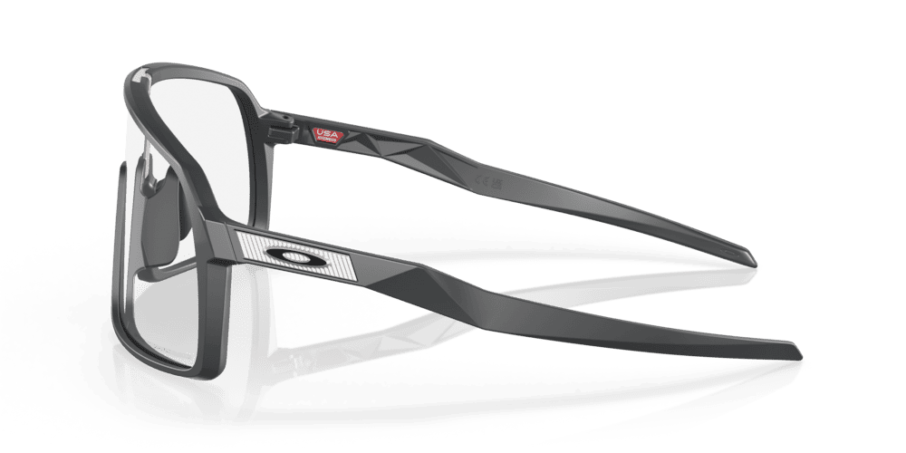Oakley Sutro Clear To Black Iridium Photochromic, Matte Carbon - Imagen 3