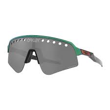 Sutro Lite Sweep Ascend Collection