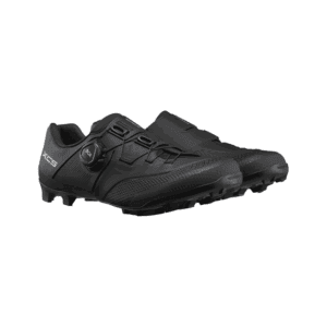 Zapatillas de ciclismo de montaña con cierre BOA, diseño aerodinámico y suelas duraderas para ciclismo off-road.